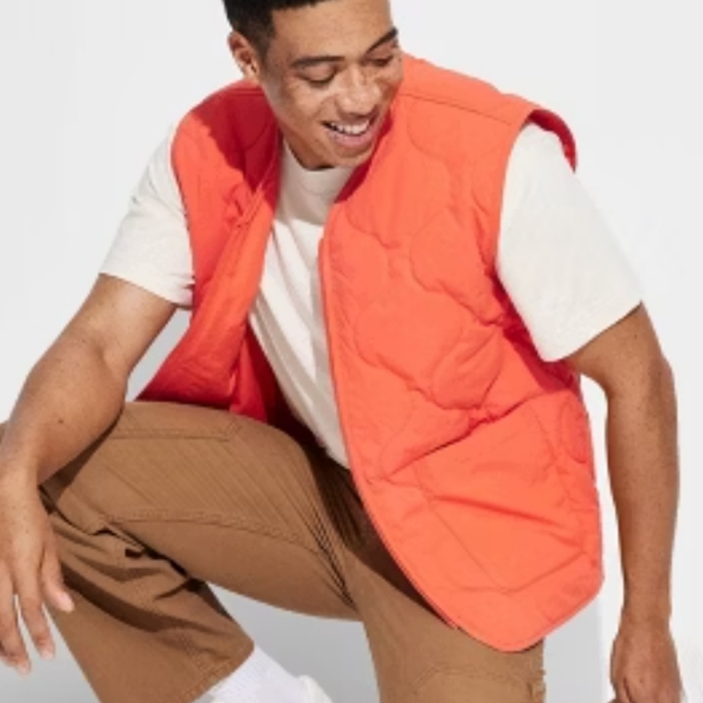Original Use Men's Fire Orange Regular Fit Quilted Vest Size Small NWT